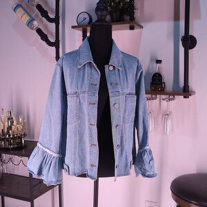 Sugar + Lips Light wash Ruffle Cuffs Denim Jacket size Medium